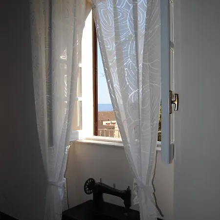 Elena Hébergement de vacances Acireale